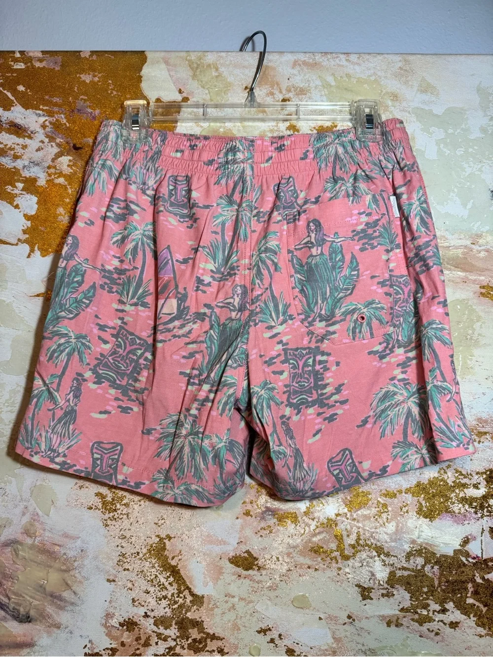 Chubbies Men's Coral Tropical Print Hula Girls Swim Trunks
